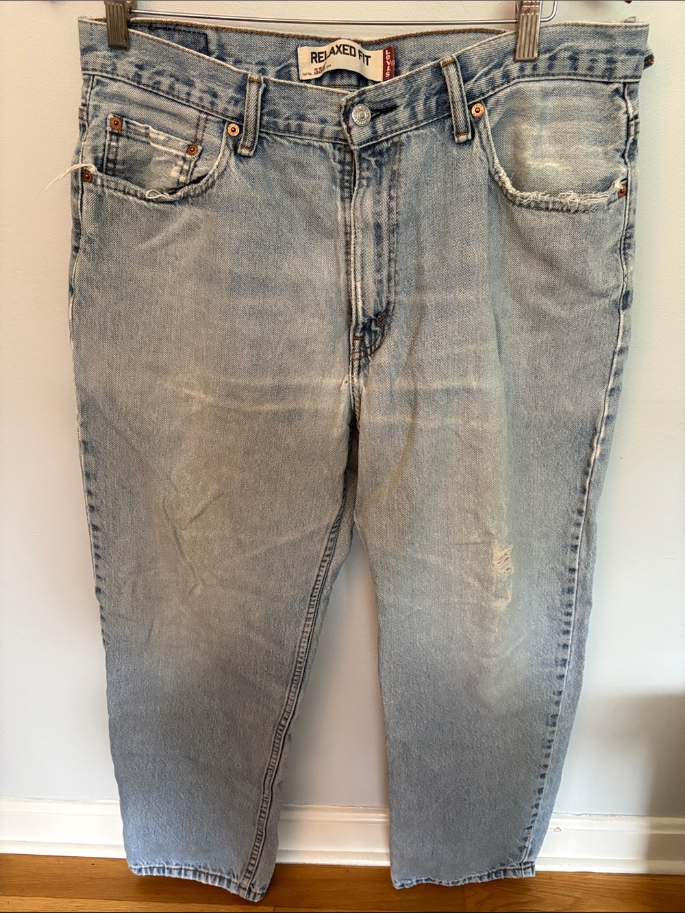 Vintage Levi's Relaxed Fit Light Blue Women's Jeans